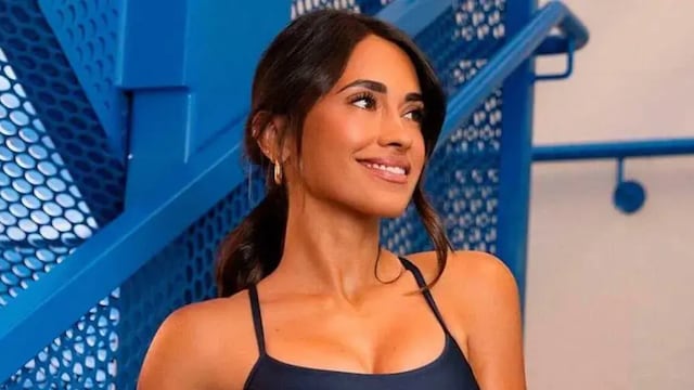 La rosarina compartió fotos en una microbikini y encendió las redes.