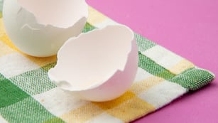 Ni el baño ni el dormitorio: el lugar exacto donde deben ir las cáscaras de huevo para atraer abundancia, según el Feng Shui.