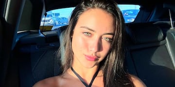 Flor Regidor paralizó Instagram con un look total white con transparencias infartante