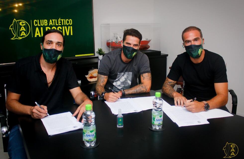 Con 11 bajas, Fernando Gago dirigió su primer entrenamiento como DT de Aldosivi
