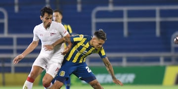 Gastón Ávila salió en el segundo tiempo por una lesión en el hombro. (@carcoficial)