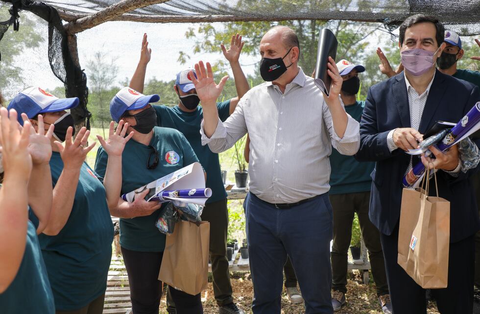 Perotti: “Volver a clases con todos los cuidados será un compromiso de toda la comunidad educativa”