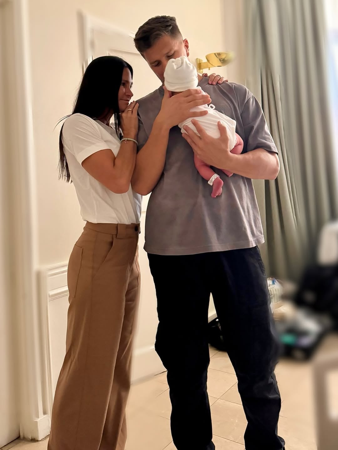 Caro Baldini con su nieto