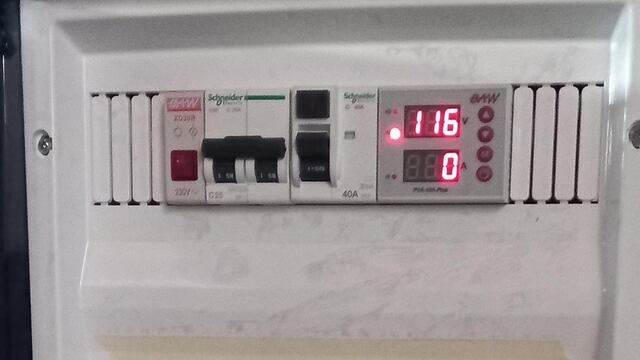 En varios sectores de la ciudad se registraron problemas por baja tensión además de la interrupción del suministro.