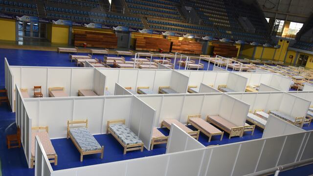 Alojarán a pacientes de COVID 19 en el estadio Cincuentenario