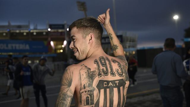 Con Talleres a flor de piel. Los hinchas en la despedida de año de la T.