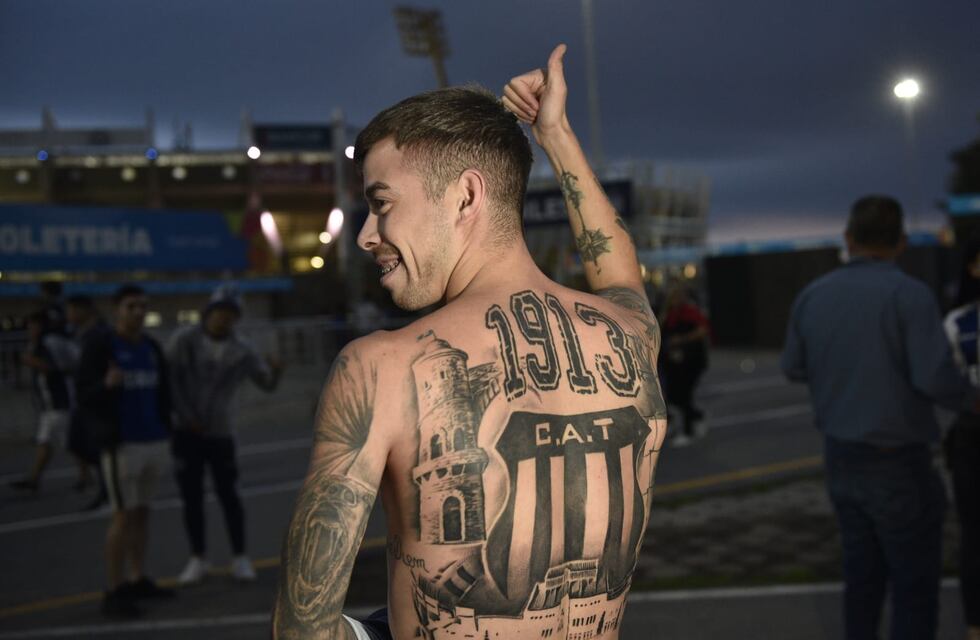 Así llegaron los hinchas al Kempes para la despedida, con orgullo por el año de Talleres