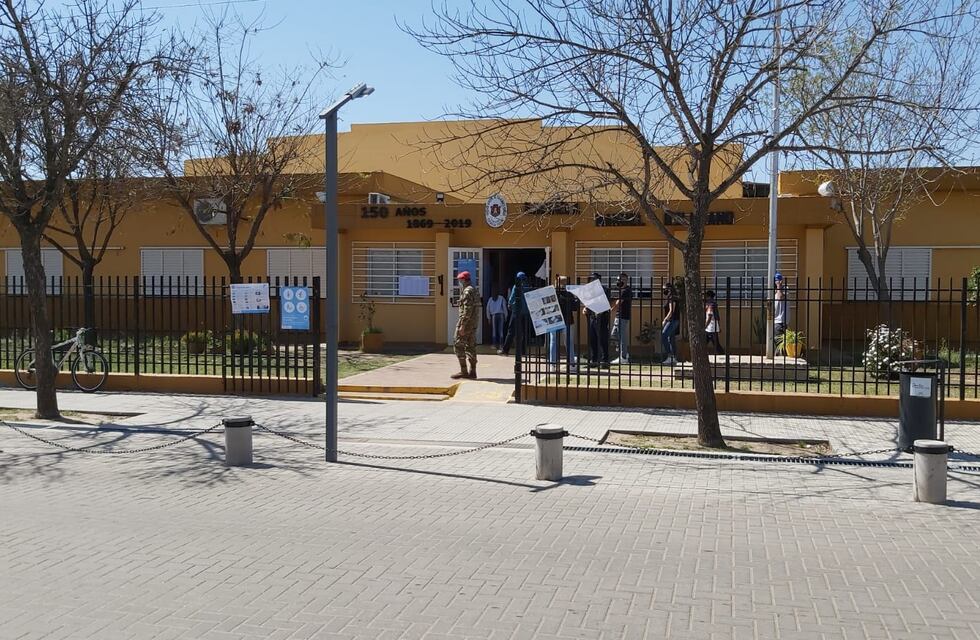 El acto municipal por el Día de la Bandera en Arroyito se realizará en la Escuela Manuel Belgrano