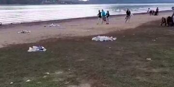 Vecinos denuncian reuniones masivas a la vera del lago en Potrero de Garay.