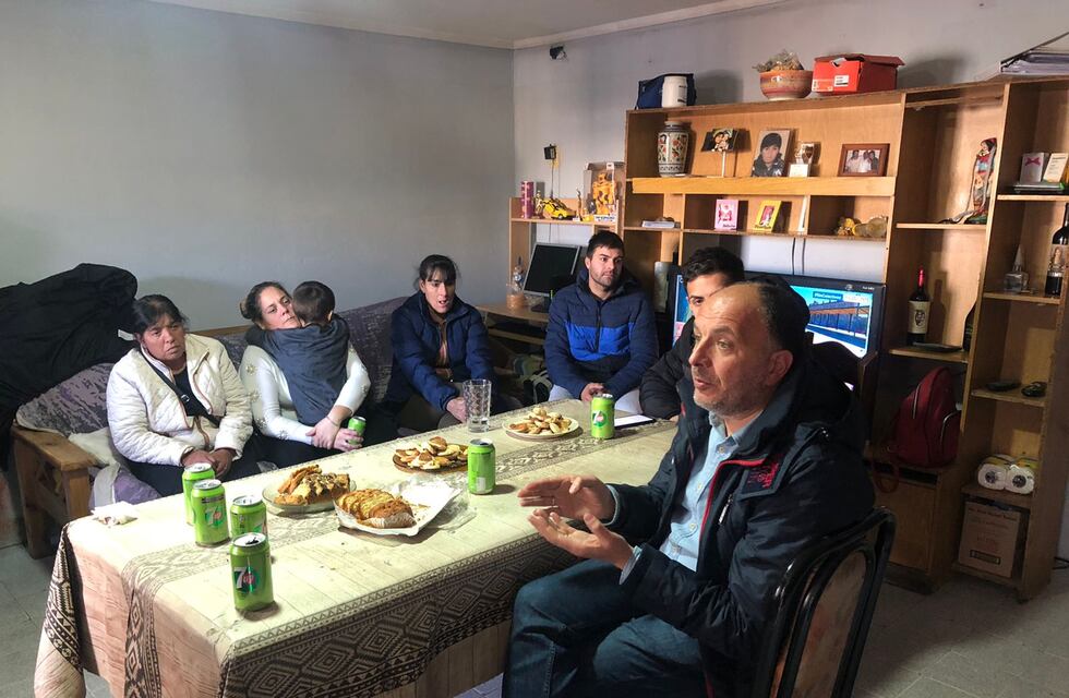 Tres Arroyos: Pablo Garate se reunió con vecinos del Barrio Villa Italia