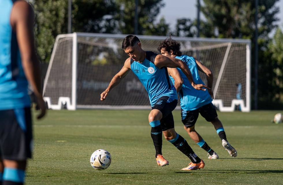 Belgrano visita a Rosario Central por la fecha 1 del Torneo Apertura: hora, TV y formaciones