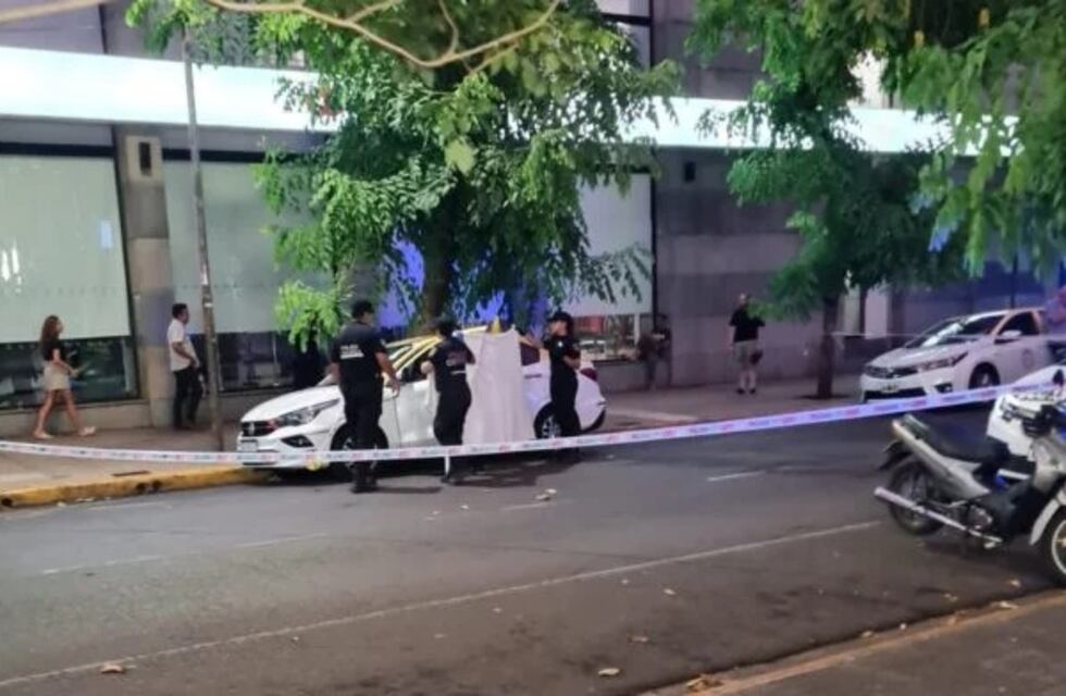 Taxista falleció dentro de su auto en Posadas