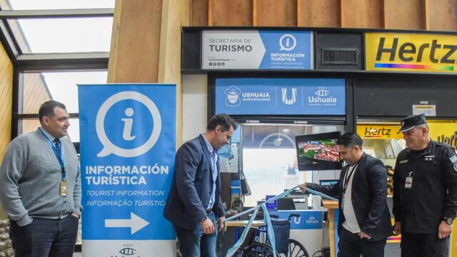 Modernizaron la oficina de información en el aeropuerto Islas Malvinas