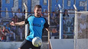 Flavio Presser, el futbolista de Argentino de Humberto Primo, que sufrió una quebradura de cráneo