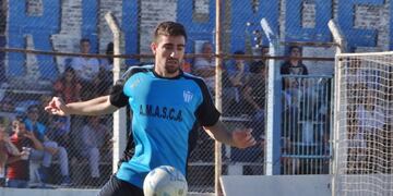 Flavio Presser, el futbolista de Argentino de Humberto Primo, que sufrió una quebradura de cráneo