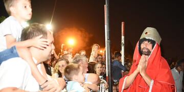 Los reyes magos llegaron al Aero de Rafaela en avión