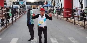 Lito, el neuquino de 84 años que se convirtió en Campeón Sudamericano Máster.