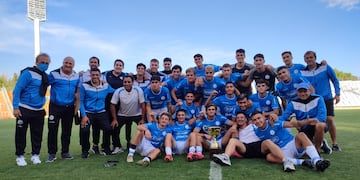 Los dirigidos por el Beto Fernández se coronaron campeones del primer torneo de reserva de la Primera Nacional