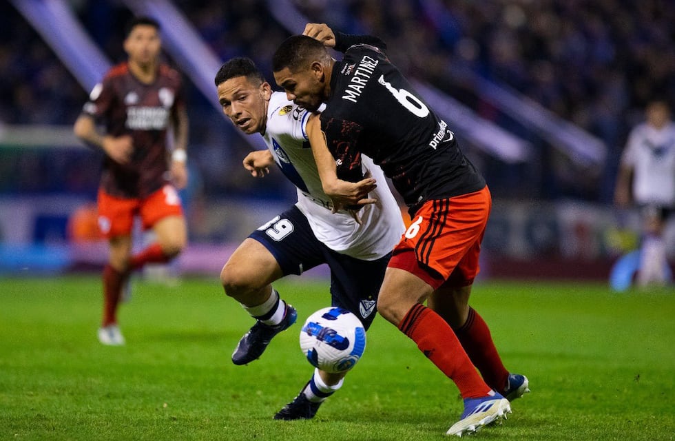 En un final agónico, Vélez logró empatar a River por la Copa Liga Profesional