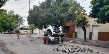Reparación del hormigón en calle Pellegrini al 700
