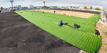 Río Grande: avanza la obra de la cancha de césped sintético del Centro Deportivo Municipal