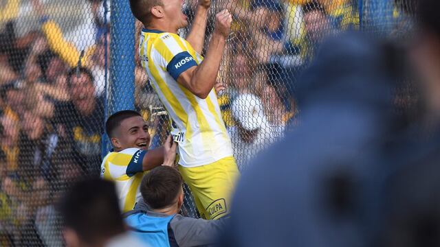 El beltranense se trepó al alambrado cuando celebró el segundo tanto y estaba amonestado, pero no lo echaron.