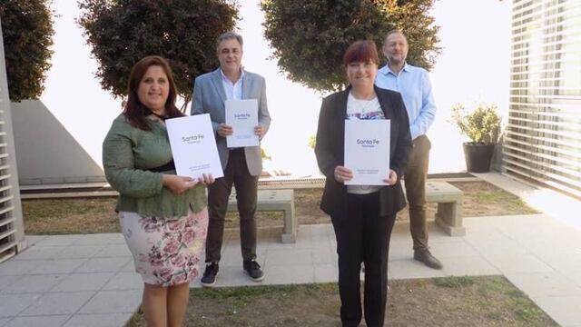 Firma de convenios con el Ministerio de Igualdad, Género y Diversidad