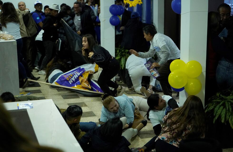 Crisis en Ecuador: rige el “estado de emergencia” tras el asesinato de un candidato presidencial en medio de un acto