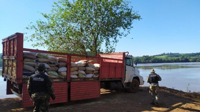 Secuestran casi 9 toneladas de soja ilegal en El Soberbio.