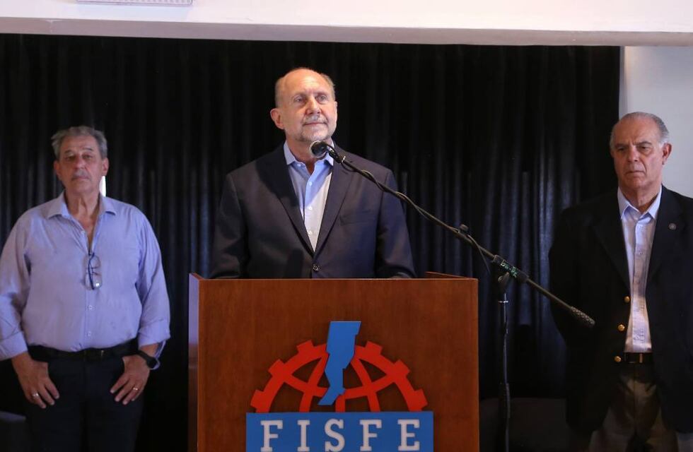 Balacera en Televisión Litoral: Omar Perotti pidió más “ayuda nacional”