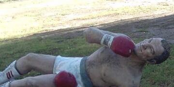 Vandalismo sobre la estatua de Nicolino Locche