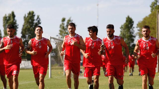 La Gloria encaró su preparación para 2022, con la idea de pelear arriba y ser protagonista. (Leandro Gómez / Prensa IACC).