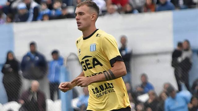 El juvenil Juan Bono, delantero de Racing, estará hasta fin de año afuera de las canchas. (Foto: Prensa Racing).
