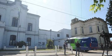 Dolores. El penal donde están detenidos los rugbiers de Zárate (Clarín).