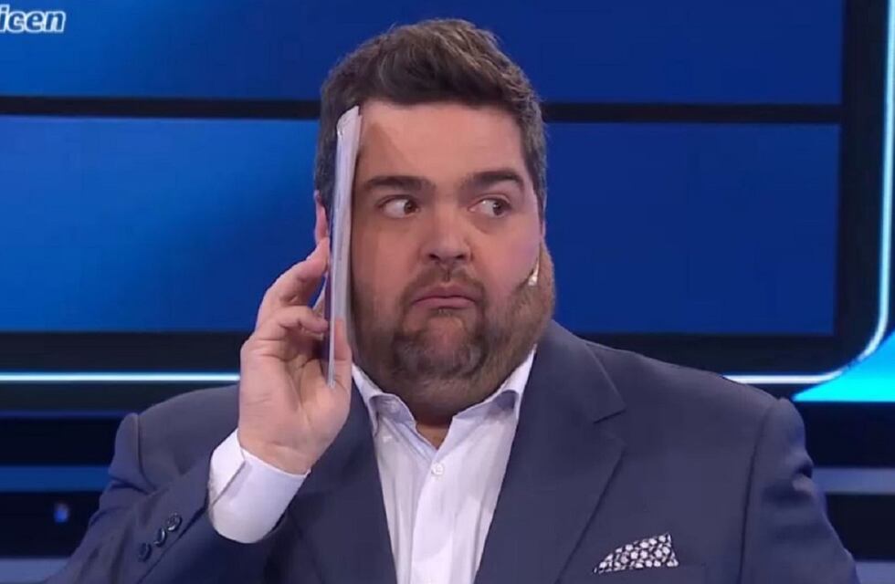 El inodoro enfurecido con Darío Barassi: el sanjuanino está enfermo, pero el humor sigue intacto