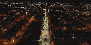 Instalaron nueva iluminación en el bulevar Los Robles en San Rafael.