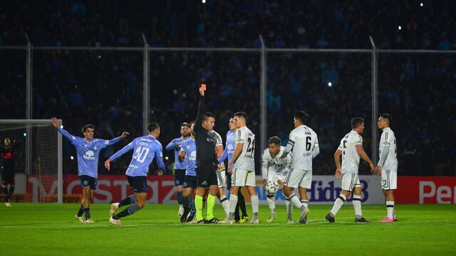 La expulsión a Matías Moreno contra Central Córdoba. Belgrano lo pierde por dos partidos.