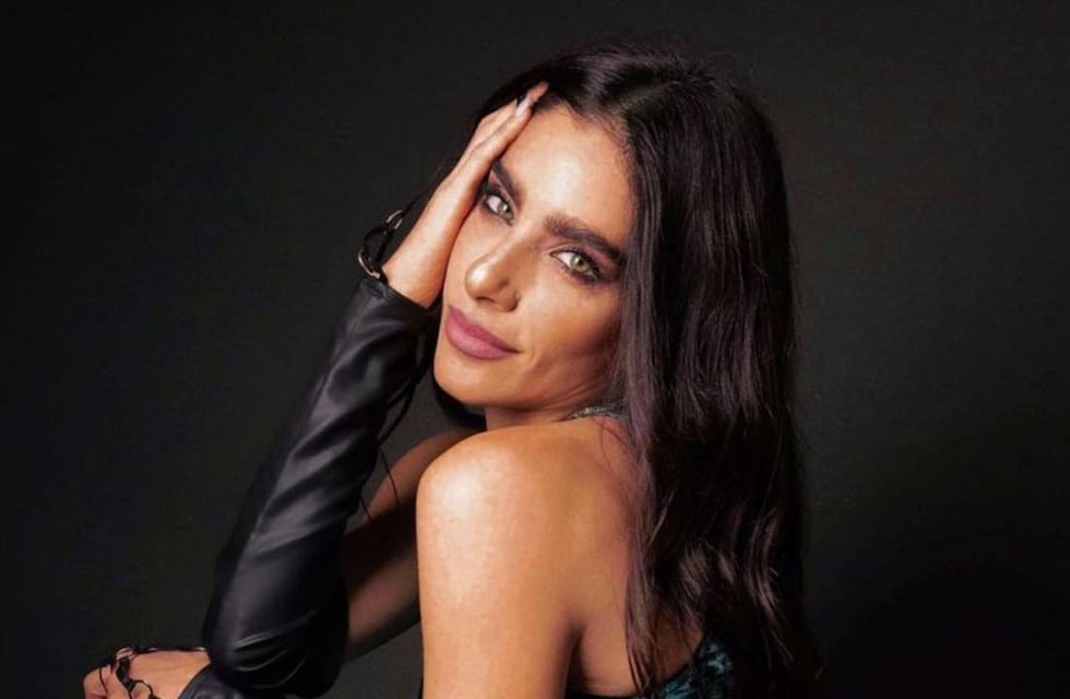 Gabriela Sari, ex Chiquititas, deslumbró con su trabajada figura al modelar un conjunto de lencería