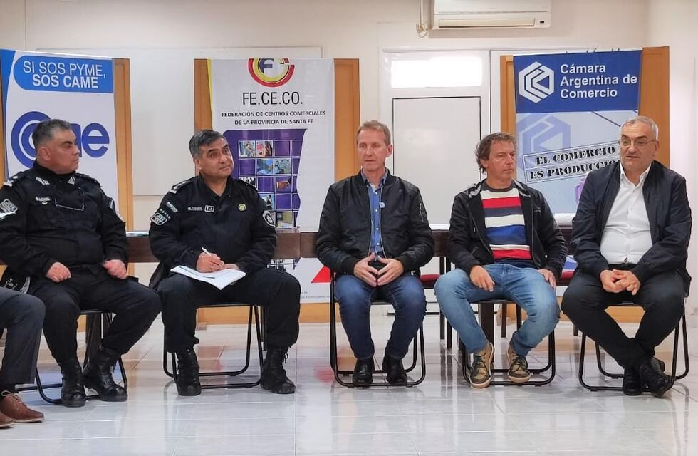 Alcides Calvo participó en Sunchales de una reunión por seguridad