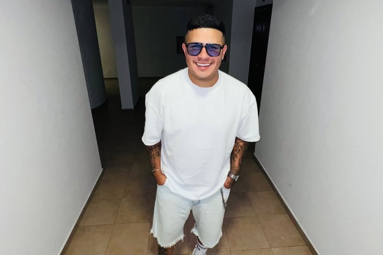 Ezequiel Romano, uno de los vocalistas de la banda de cuarteto "Va como loko" (Instagram).