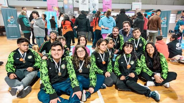 Ushuaia: la escuela especial Kayú Chénén realizó su carrera solidaria
