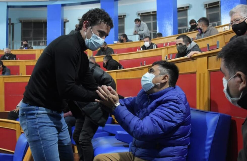 San Juan analiza el regreso del fútbol local pero con público