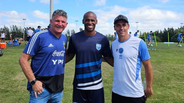 Ribair Rodríguez, el reencuentro con el técnico de Belgrano, Guillermo Farré, y con el Luifa Artime.