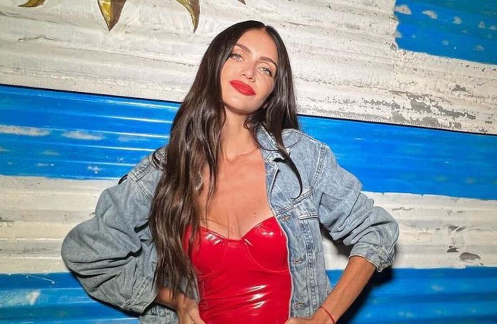 También la ama Wanda Nara y Tini Stoessel: esta es la mini bag de más de 200 mil pesos que lució Zaira Nara y es todo un lujo