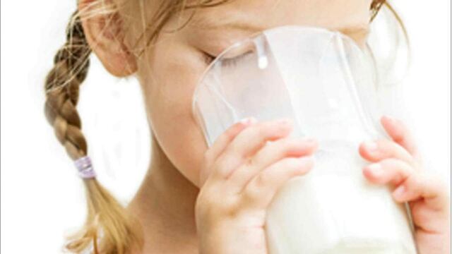 La colecta está destinada a niños de escasos recursos, para que en este invierno todos los chicos tengan una taza de leche caliente en su mesa.