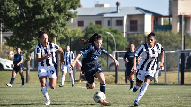 El femenino de Talleres ante Atlético Rafaela. (Prensa Atlético Rafaela).