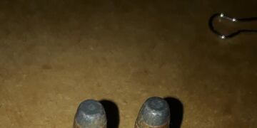 Entre los elementos secuestrados en los allanamientos, había armas de grueso calibre.