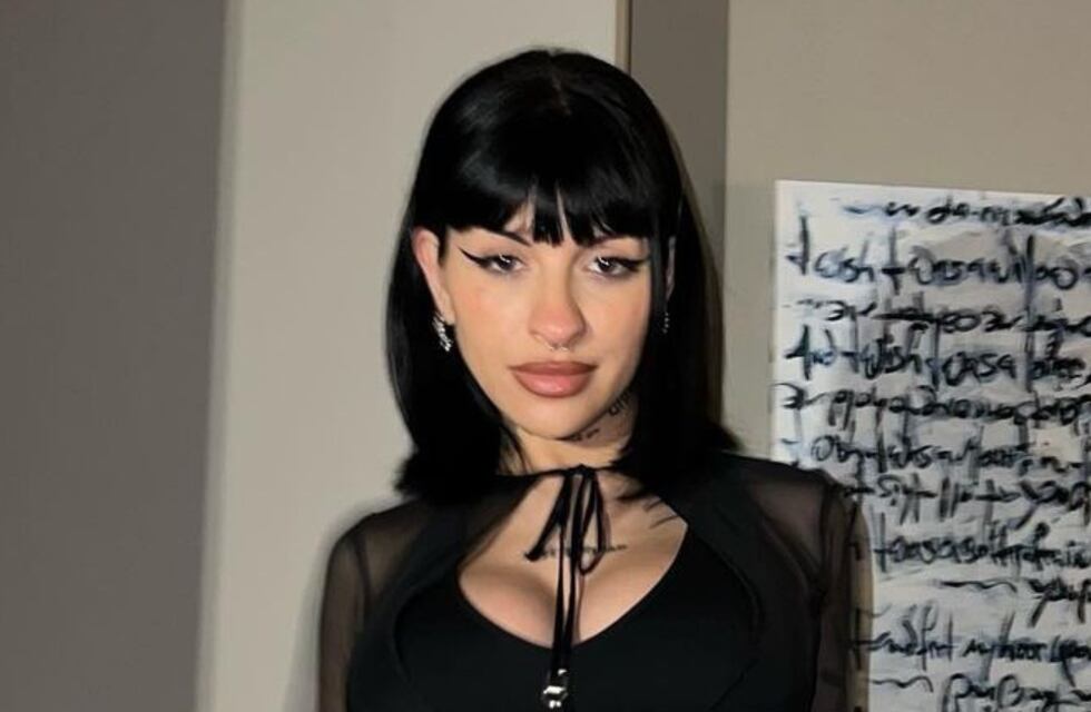 Embarazada de 7 meses, Cazzu posó para la revista Playboy: “Llegó mami”