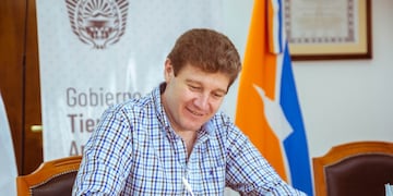 Gobernador Gustavo Melella