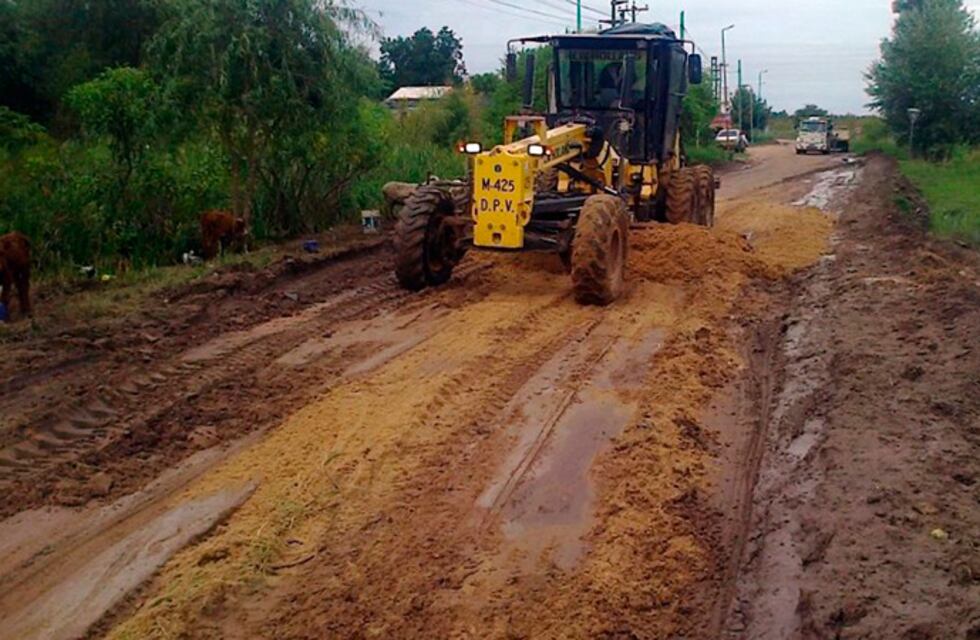 Proyectan obras viales para el departamento Islas del Ibicuy